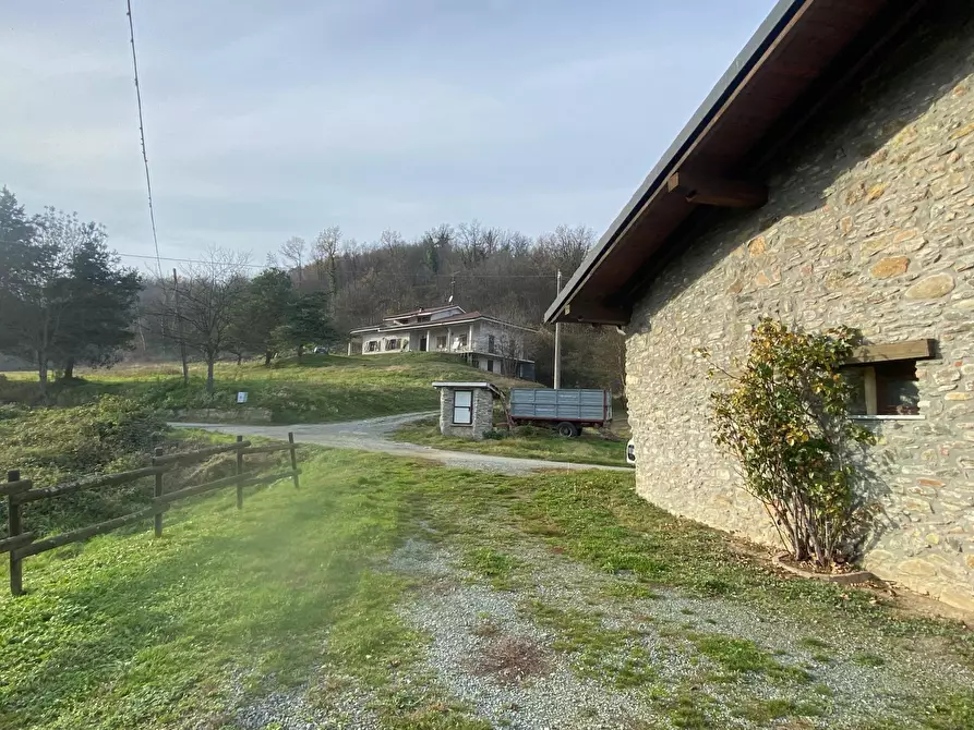 Immagine 21 di Rustico / casale in vendita  in Strada Galli 88 a Ponzone