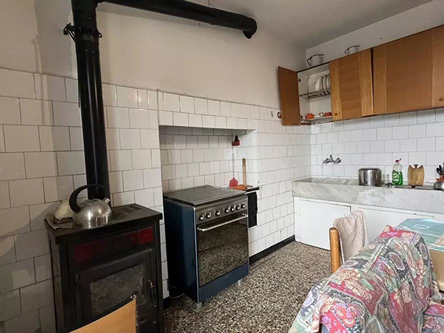 Immagine 13 di Porzione di casa in vendita  in SP334 9 a Sassello