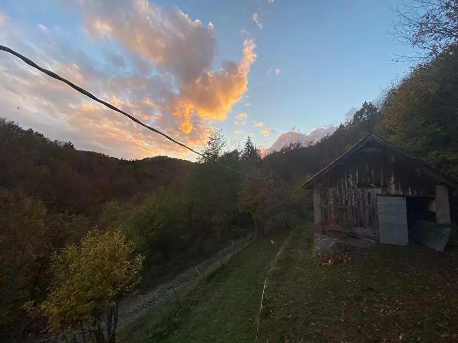 Immagine 19 di Rustico / casale in vendita  a Sassello