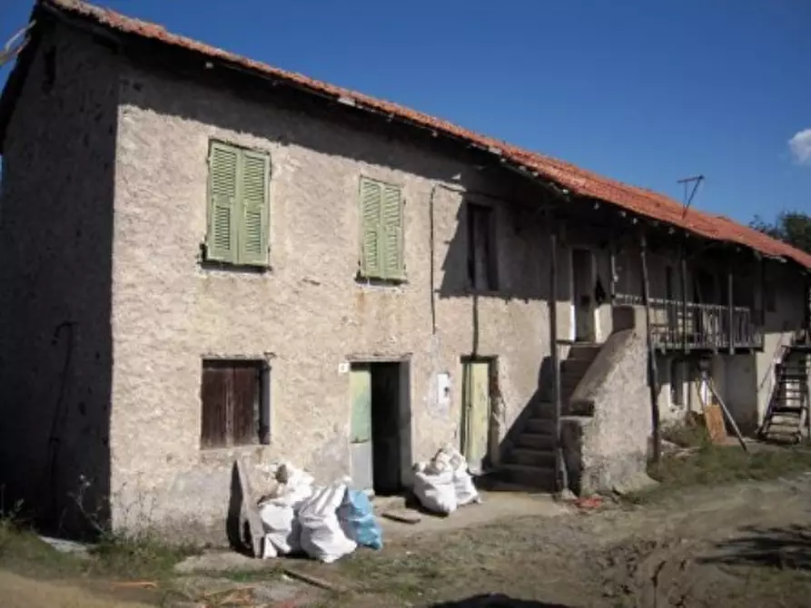 Immagine 5 di Rustico / casale in vendita  a Giusvalla