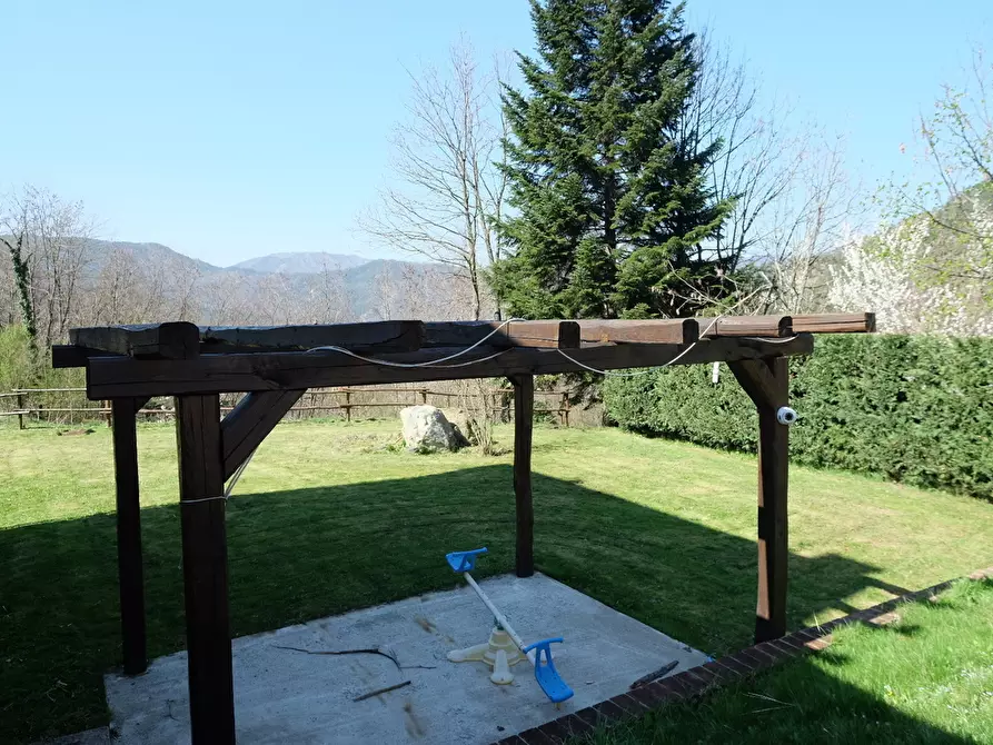 Immagine 9 di Rustico / casale in vendita  a Tiglieto