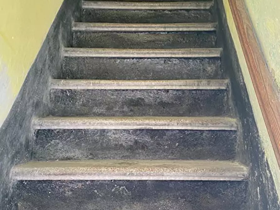 Immagine 25 di Porzione di casa in vendita  a Sassello