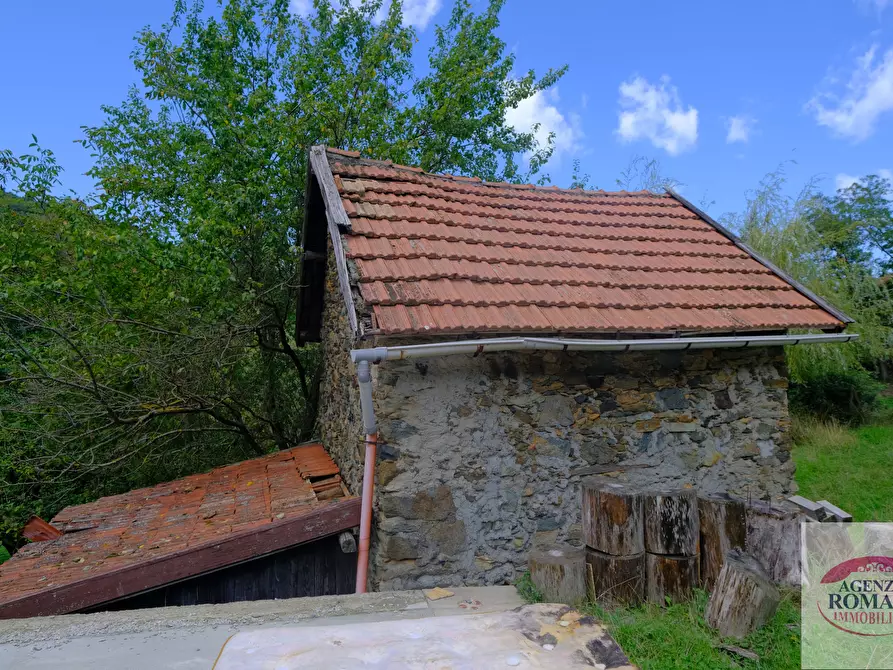 Immagine 11 di Porzione di casa in vendita  in Località Patarè 2 a Sassello