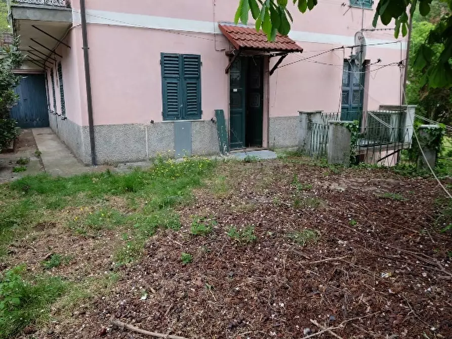 Immagine 19 di Appartamento in vendita  a Tiglieto