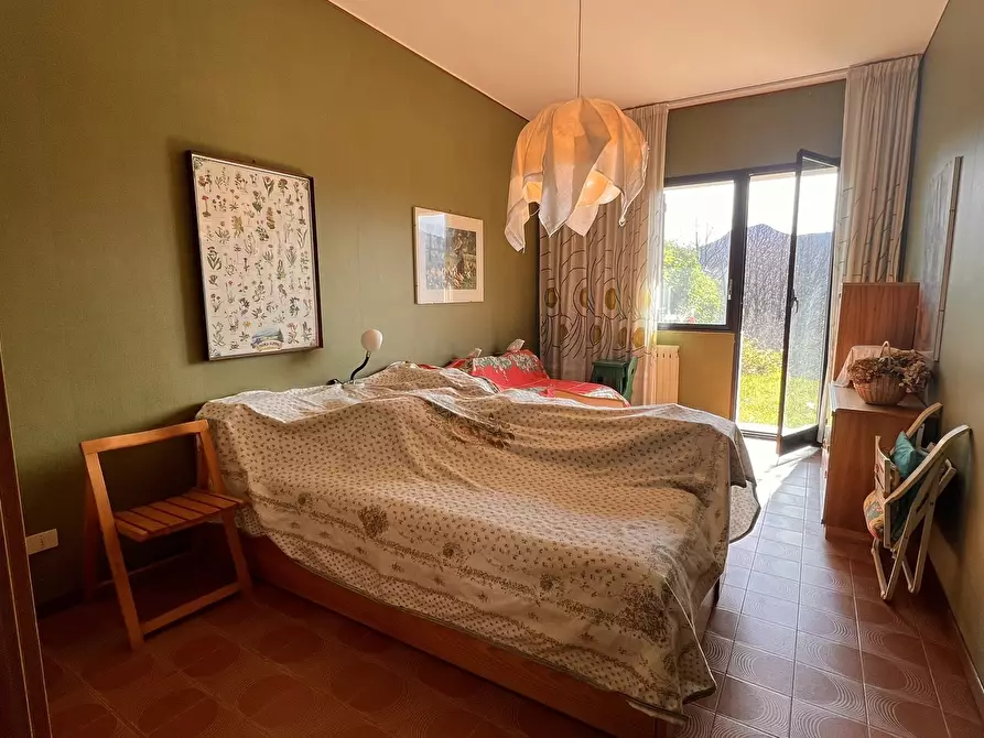 Immagine 19 di Trilocale in vendita  in Via Savona 43 a Urbe