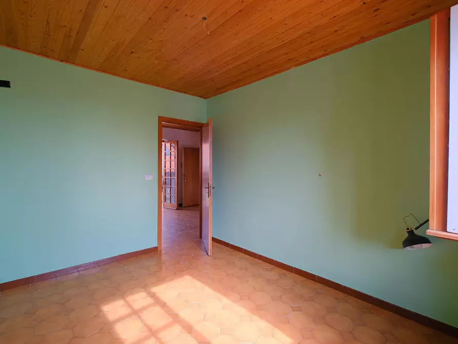 Immagine 15 di Trilocale in vendita  a Ponzone