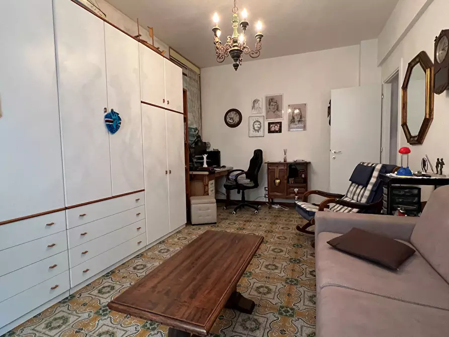 Immagine 16 di Pentalocale in vendita  a Urbe