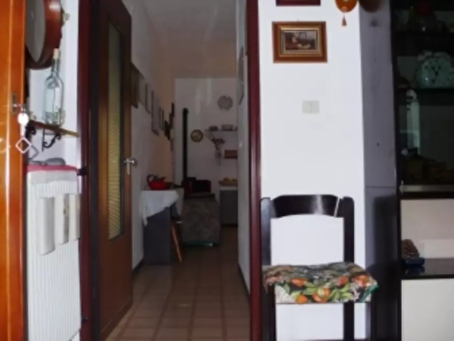 Immagine 3 di Appartamento in vendita  a Urbe