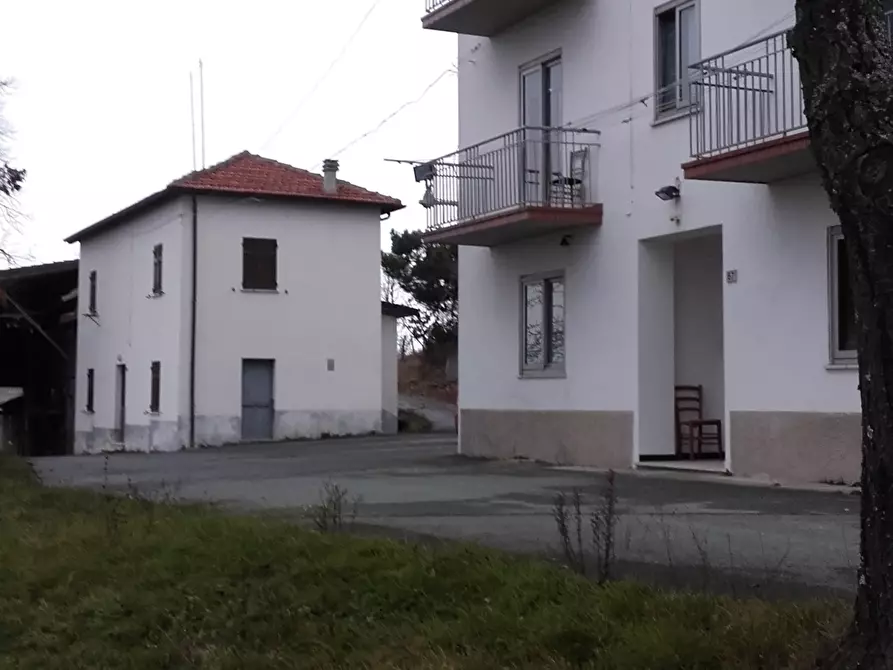 Immagine 1 di Rustico / casale in vendita  in SP210 66 a Ponzone