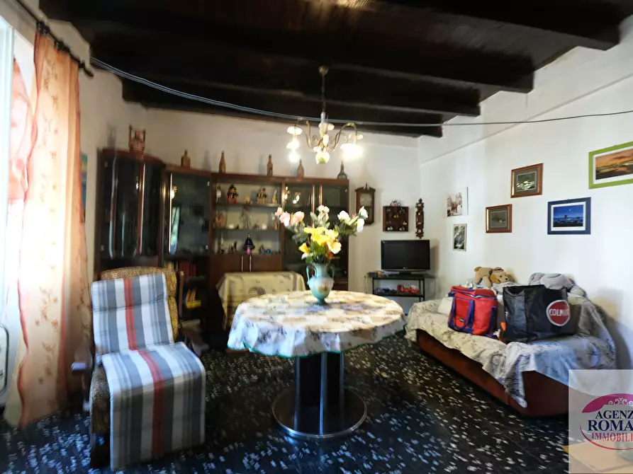 Immagine 25 di Porzione di casa in vendita  in Via Montà 14 a Urbe