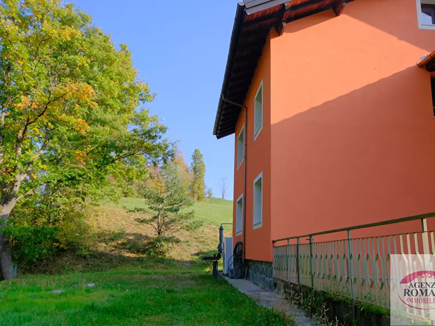 Immagine 11 di Appartamento in vendita  in Località Brusca 1 a Sassello