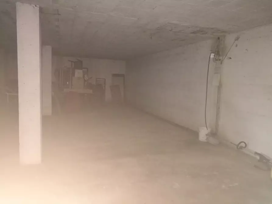 Immagine 2 di Garage in vendita  a Pontinvrea
