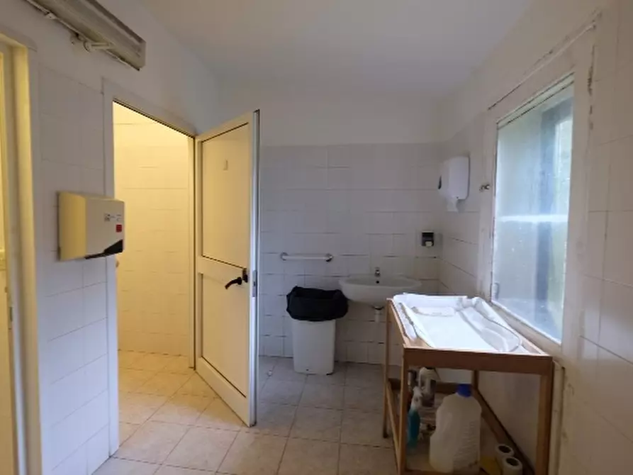 Immagine 31 di Albergo/B&B/Residence in vendita  a Cogoleto