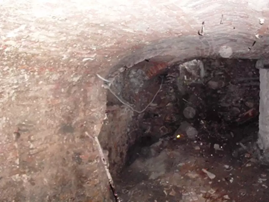 Immagine 21 di Porzione di casa in vendita  a Sassello