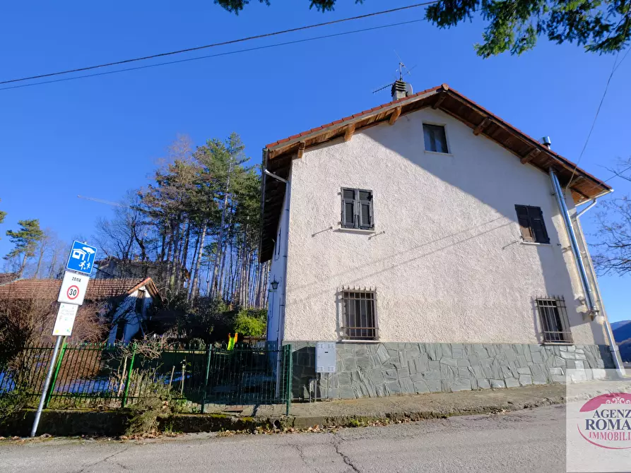 Immagine 3 di Casa indipendente in vendita  in Via Savona 47 a Urbe