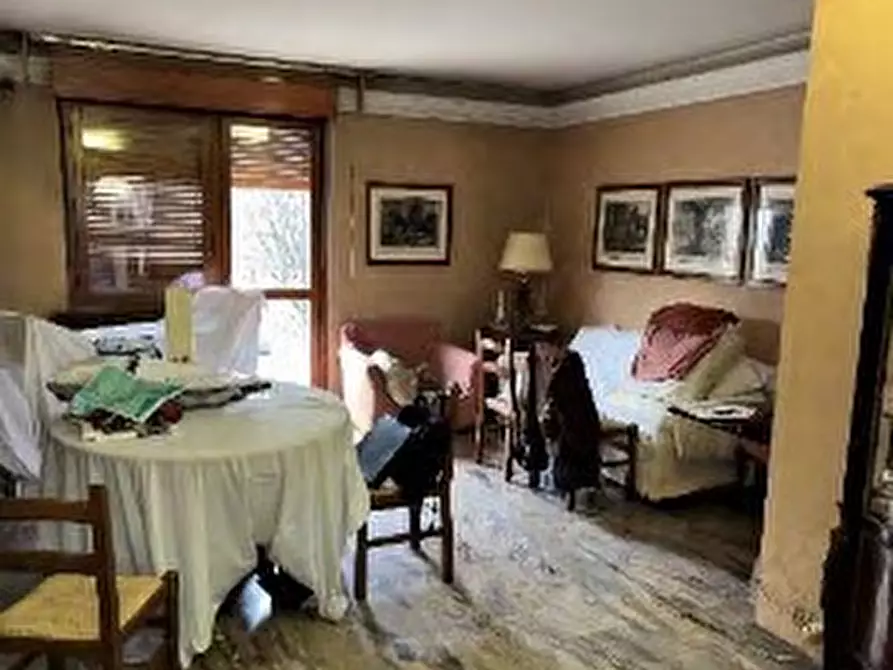 Immagine 3 di Pentalocale in vendita  in Via Sandro Botticelli 35 a Torino