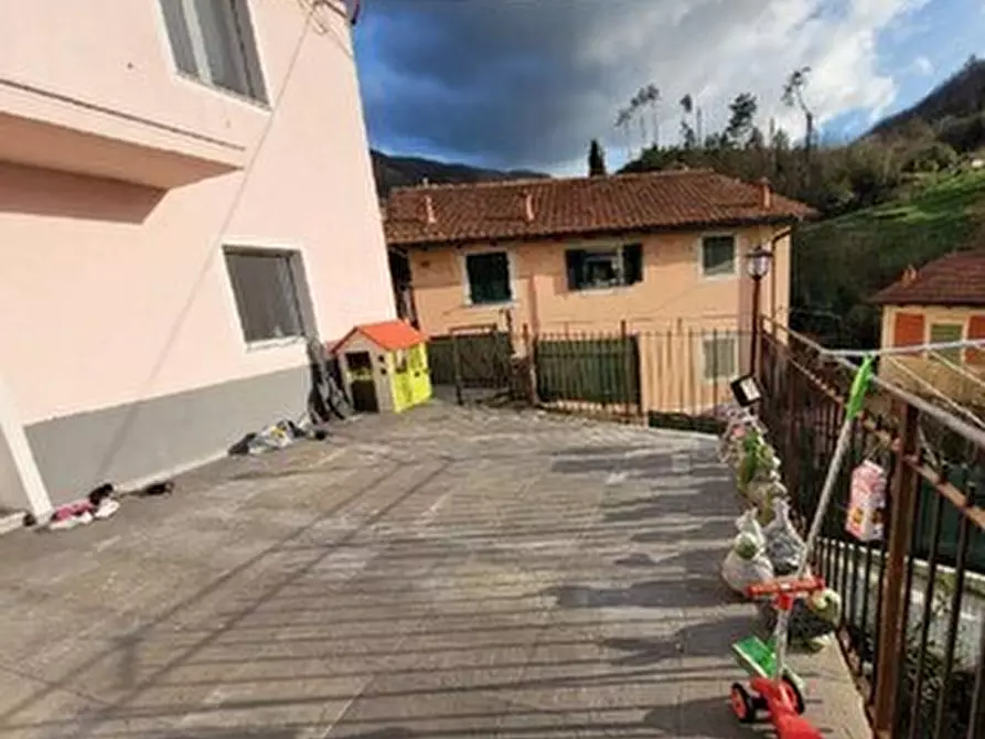 Immagine 7 di Villa in vendita  in Passo Canova di Fontanegli 14 a Genova