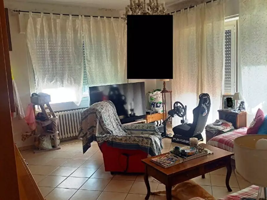 Immagine 3 di Pentalocale in vendita  in Villaggio Iris 25 a Albenga