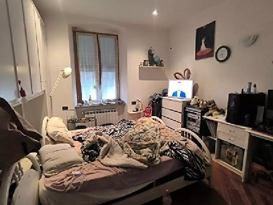 Immagine 6 di Pentalocale in vendita  in Via del Campasso 17 a Genova