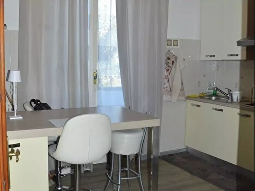Immagine 7 di Pentalocale in vendita  in Via Luigi Bailo 29/1 a Genova