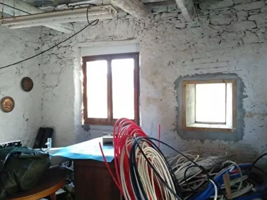 Immagine 3 di Pentalocale in vendita  in Via Trea 1 a Camogli