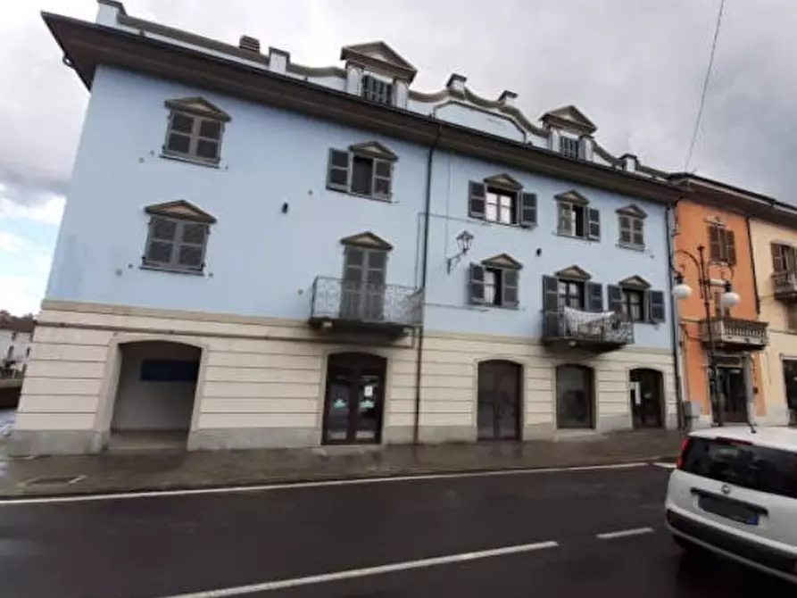 Immagine 1 di Trilocale in vendita  in Via Roma 78 a Nizza Monferrato
