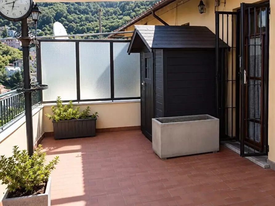 Immagine 6 di Quadrilocale in vendita  in Via dei Giustiniani 45/2 a Recco