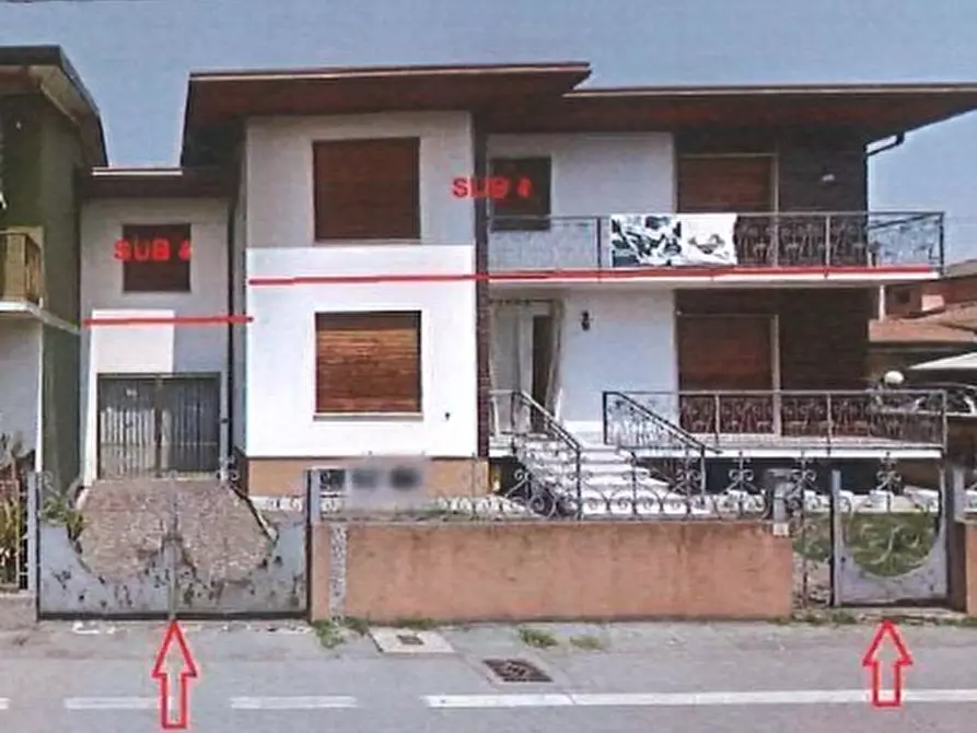 Immagine 1 di Villa in vendita  in Via A. Mantegna 2 a Tombolo