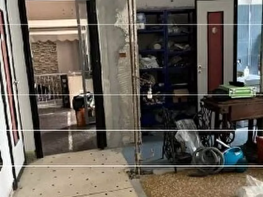 Immagine 5 di Locale commerciale in vendita  in Via dell'Ombra 4 a Genova