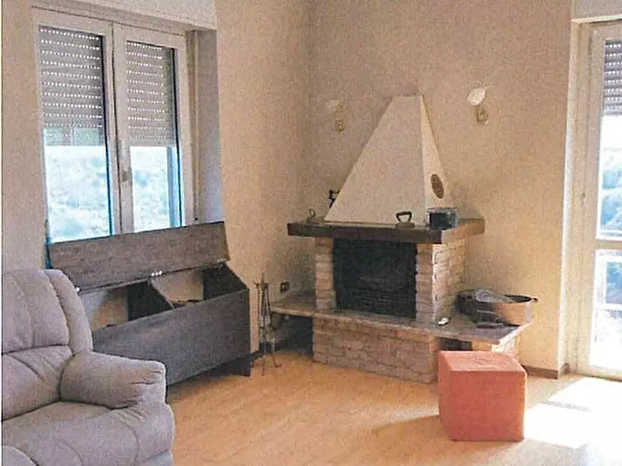Immagine 4 di Villa in vendita  in Frazione Oliva snc a Avolasca
