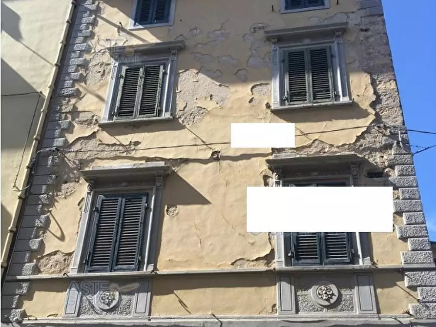 Immagine 1 di Casa indipendente in vendita  in Via del Testaio 26 a Livorno