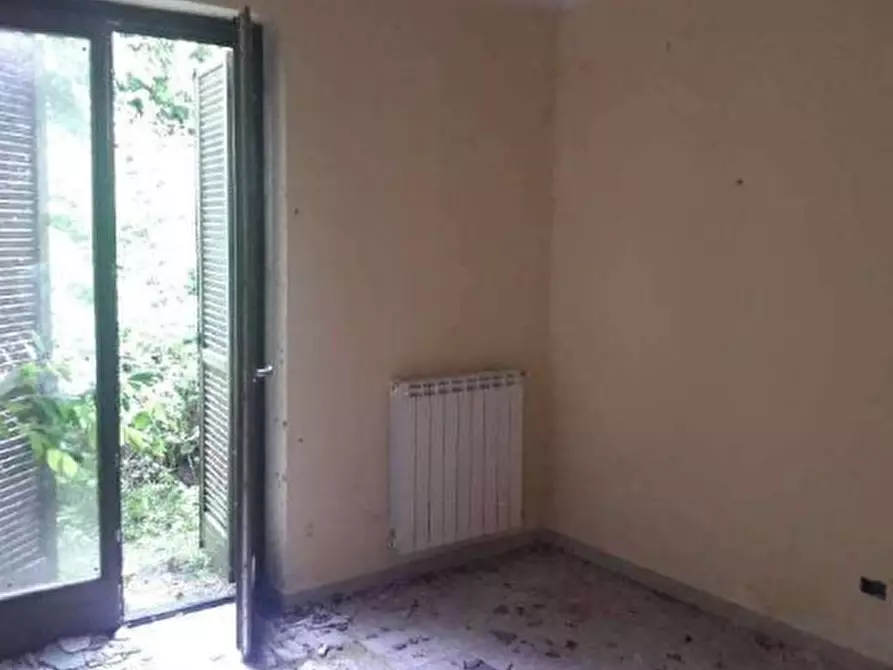 Immagine 3 di Casa indipendente in vendita  in Via Roma snc a Borzonasca