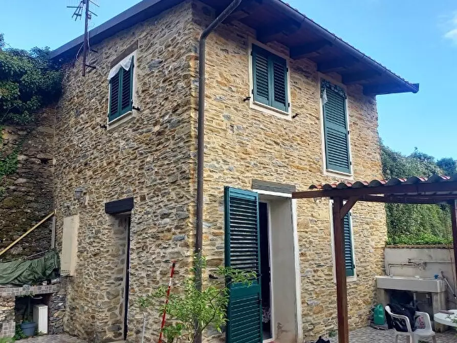 Immagine 1 di Porzione di casa in vendita  in Via Piazza Nuova snc a Casanova Lerrone