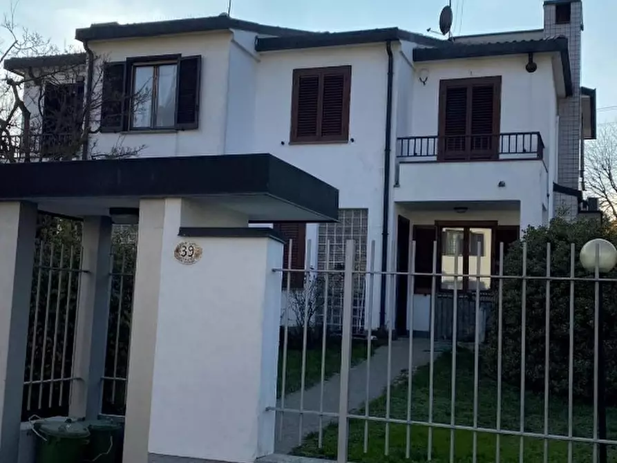 Immagine 1 di Porzione di casa in vendita  in Via Alfredo Catalani 39 a Settimo Milanese