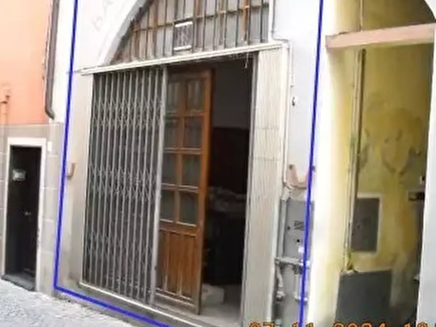 locale commerciale in vendita a Camporosso