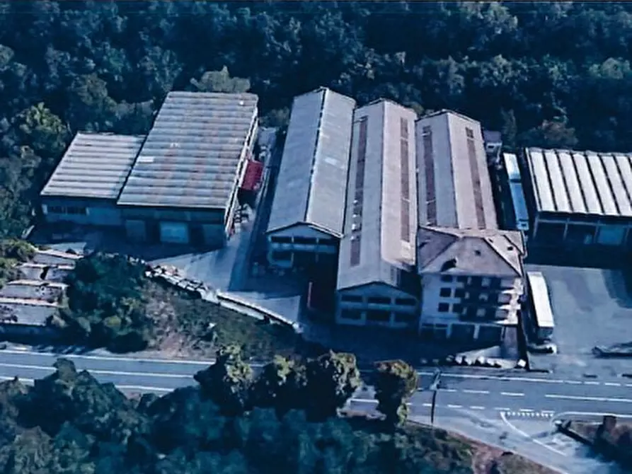 Immagine 1 di Attività artigianale in vendita  in Via Alcide De Gasperi 3 a Moconesi