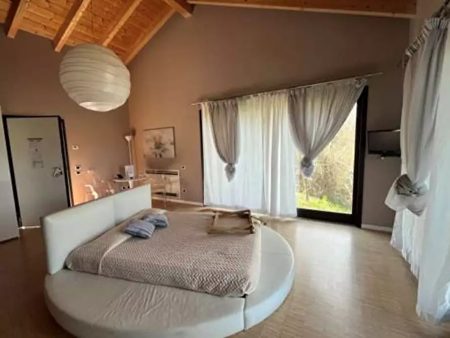 Immagine 4 di Agriturismo in vendita  in Regione Piampodazza 5 a Montechiaro D'acqui