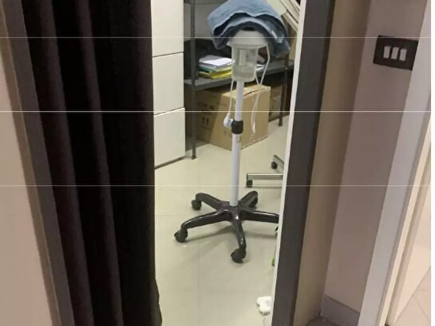 Immagine 7 di Locale commerciale in vendita  in Via Roma 11 a Valenza