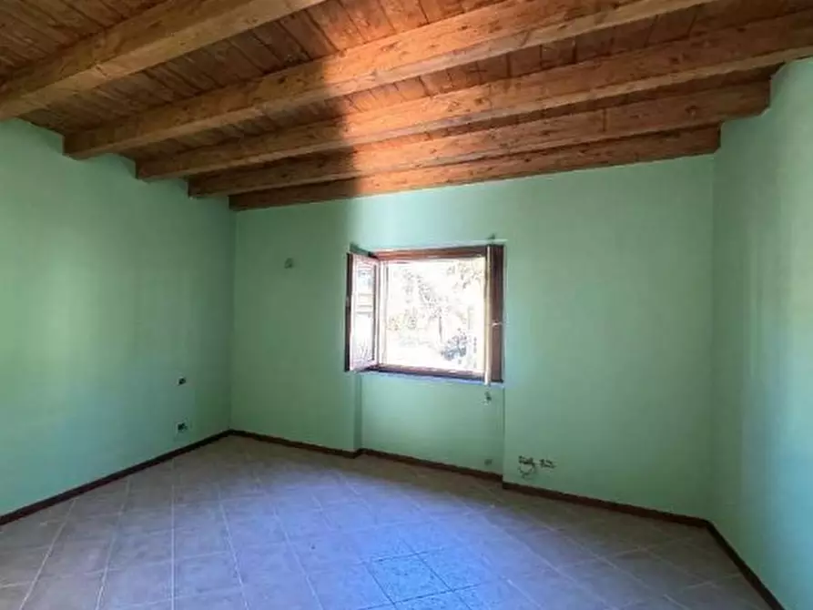 Immagine 6 di Trilocale in vendita  in Via Papa Giovanni XXIII 4 a Mignanego