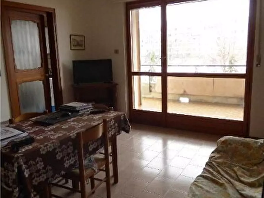 Immagine 3 di Quadrilocale in vendita  in Via Beppe Fenoglio 14a a Cuneo