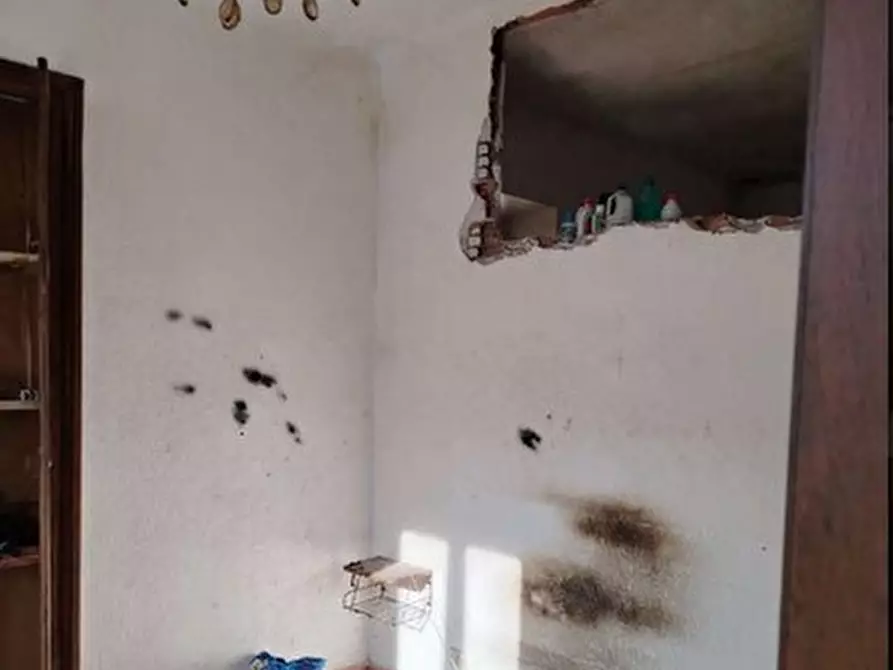 Immagine 4 di Pentalocale in vendita  in Via Genova 26 a Arnasco