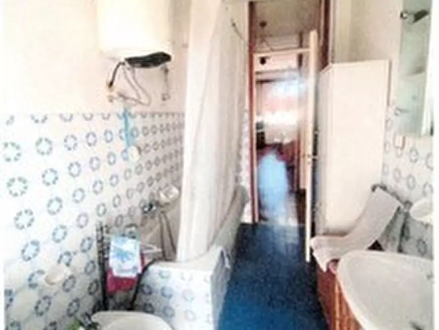 Immagine 7 di Pentalocale in vendita  in Via Marconi 8 a Lesegno