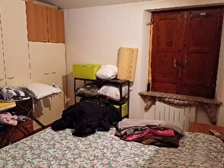 Immagine 7 di Pentalocale in vendita  in Via Ursone da Sestri 16 a Genova