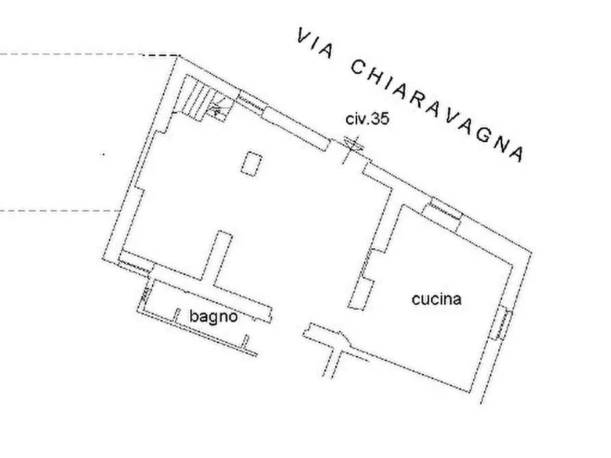 Immagine 2 di Locale commerciale in vendita  in Via Chiaravagna 35 a Genova