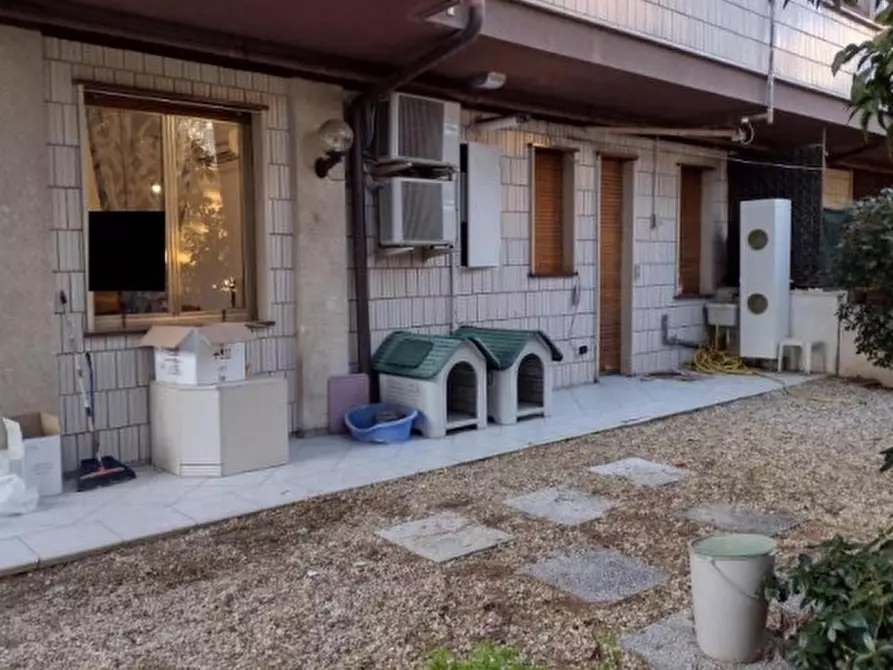 Immagine 8 di Quadrilocale in vendita  in Via Duca degli Abruzzi 48 a San Remo