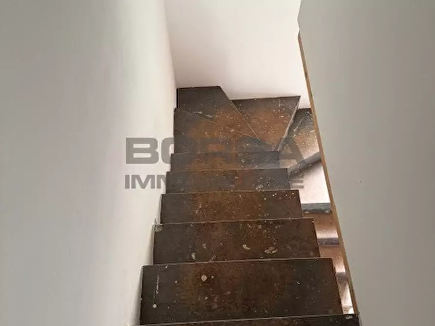 Immagine 10 di Quadrilocale in vendita  in Via delle Sorgenti 402 a Livorno