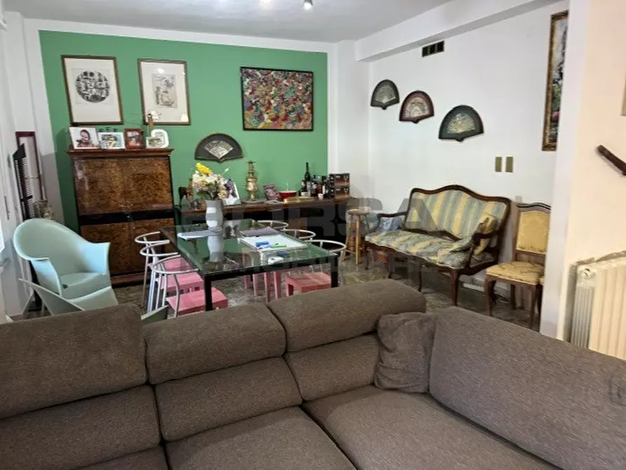 Immagine 9 di Appartamento in vendita  in Via Calzabigi 66 a Livorno