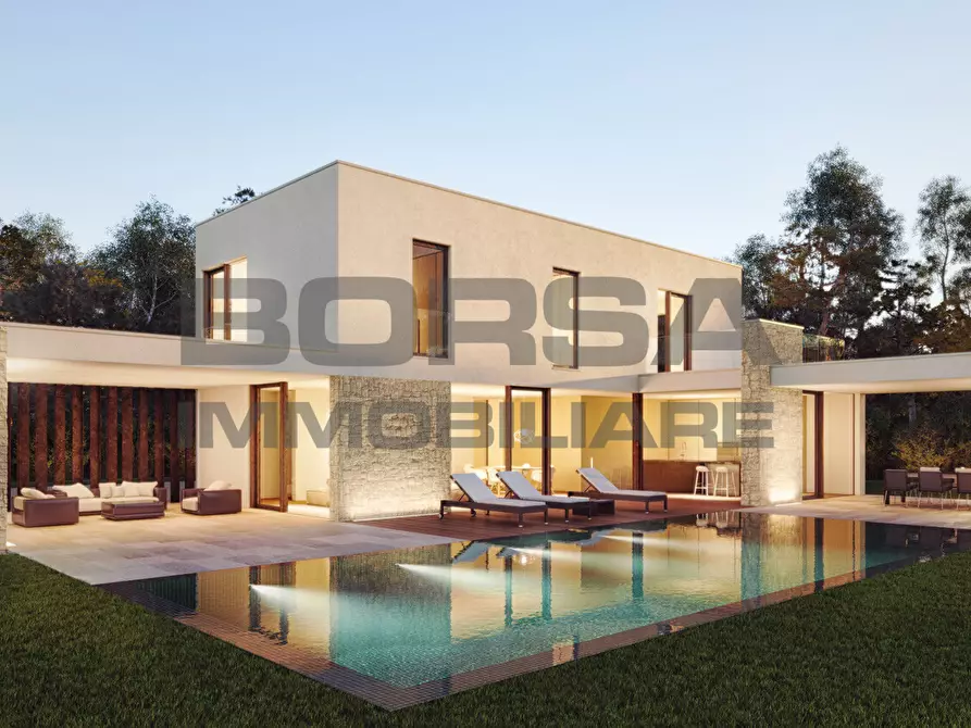 Immagine 1 di Villa in vendita  in Via Numa Campi 100 a Livorno