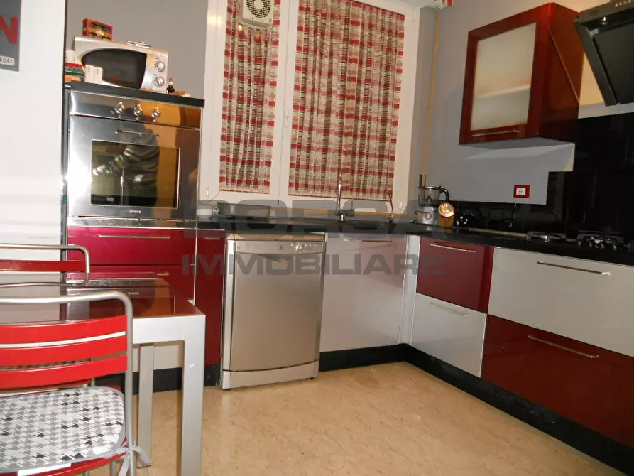 Immagine 19 di Appartamento in vendita  in Via Toti a Livorno