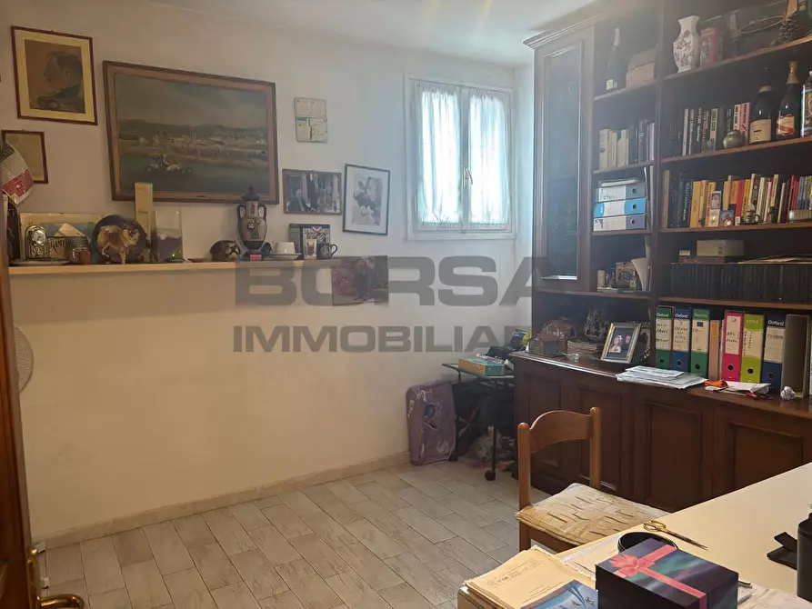 Immagine 33 di Pentalocale in vendita  in Via Enrico Mayer 67 a Livorno